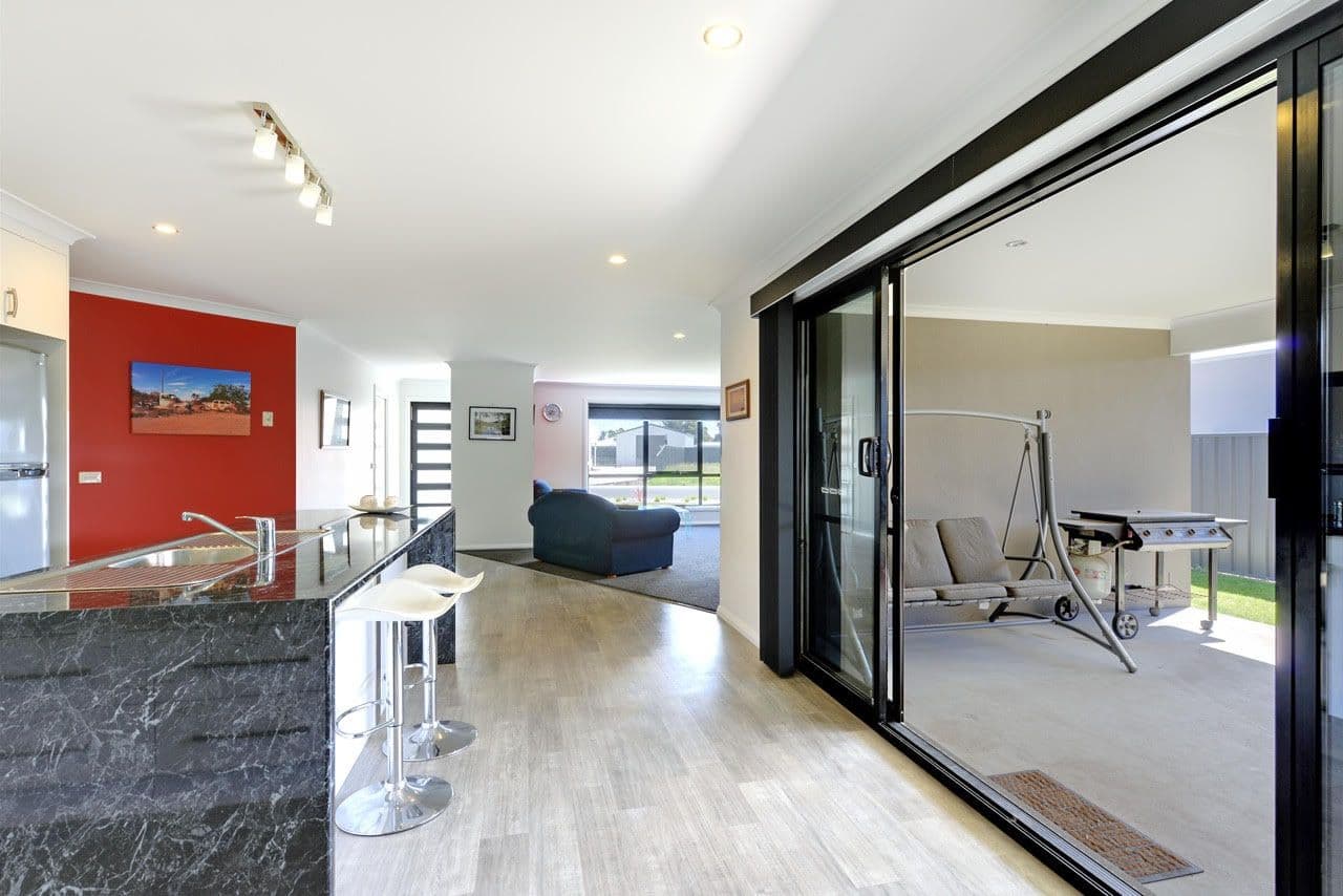 54 Katelyn Drive, Wynyard TAS 7325, Wynyard - Thumbnail 3