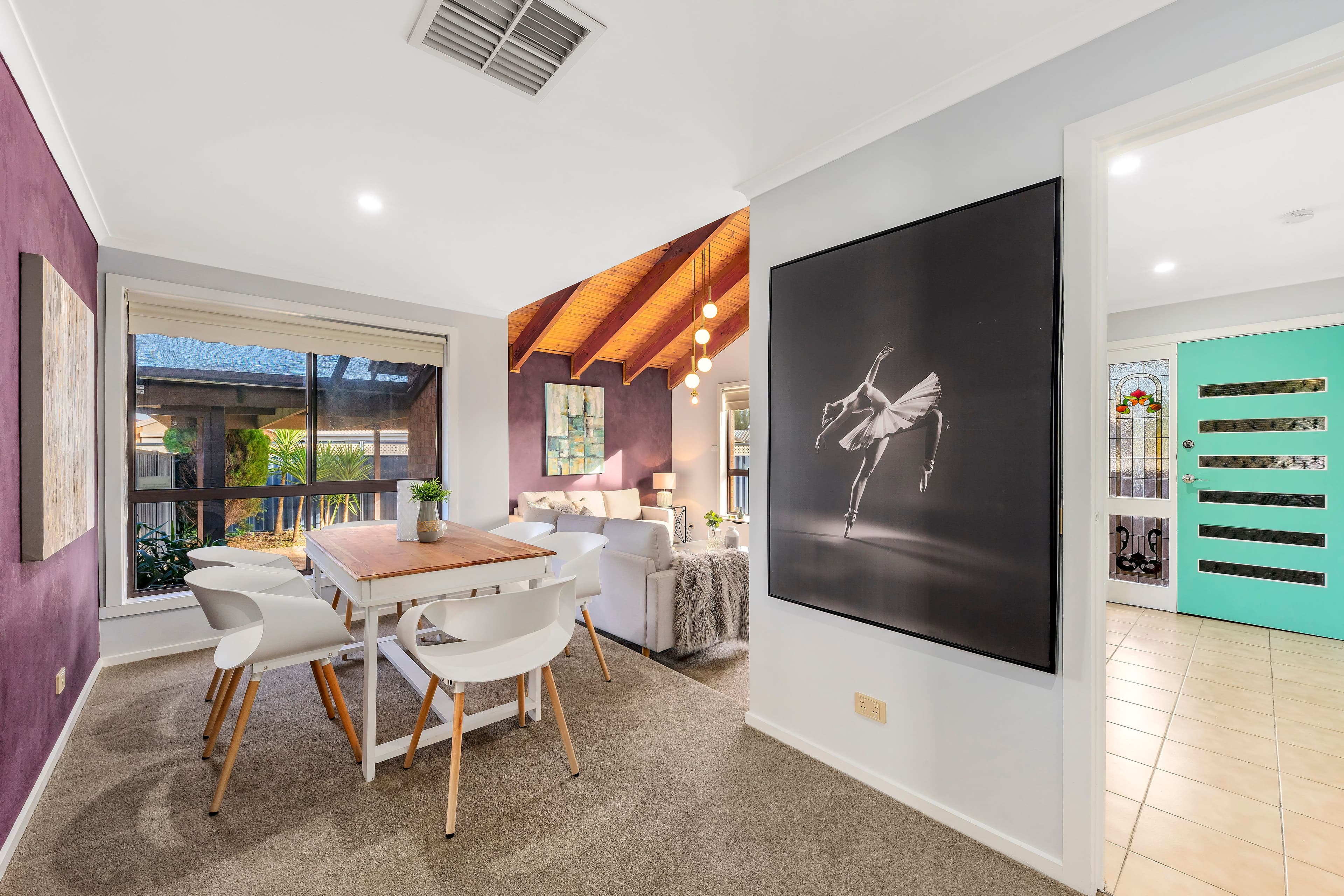 5 Laver Court, Mill Park VIC 3082, Mill Park - Thumbnail 3