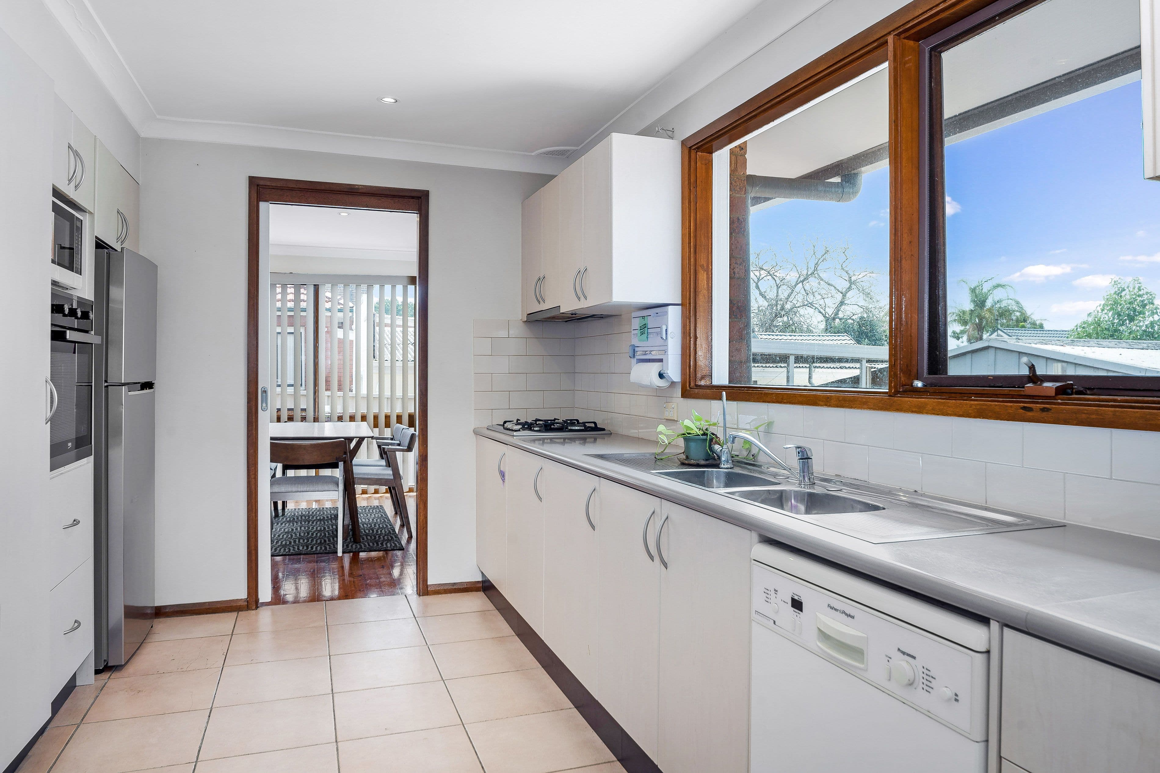 11 Emery Avenue, Yagoona NSW 2199, Yagoona - Thumbnail 4