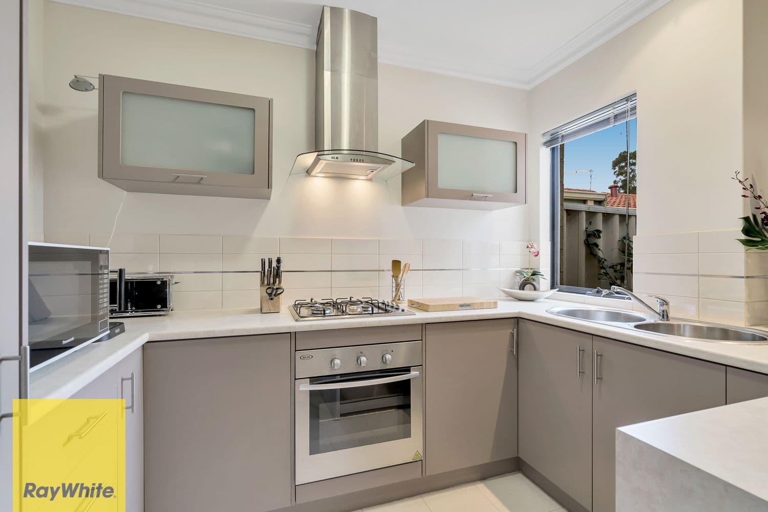 14c Montrose Street, Nollamara WA 6061, Nollamara - Thumbnail 5