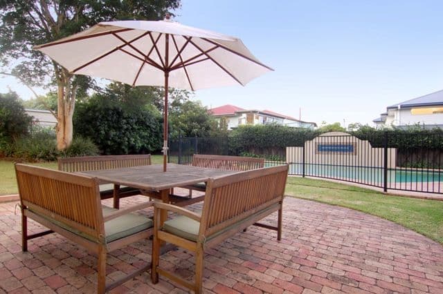 92 Macrossan Avenue, NORMAN PARK QLD 4170, Norman Park - Thumbnail 4