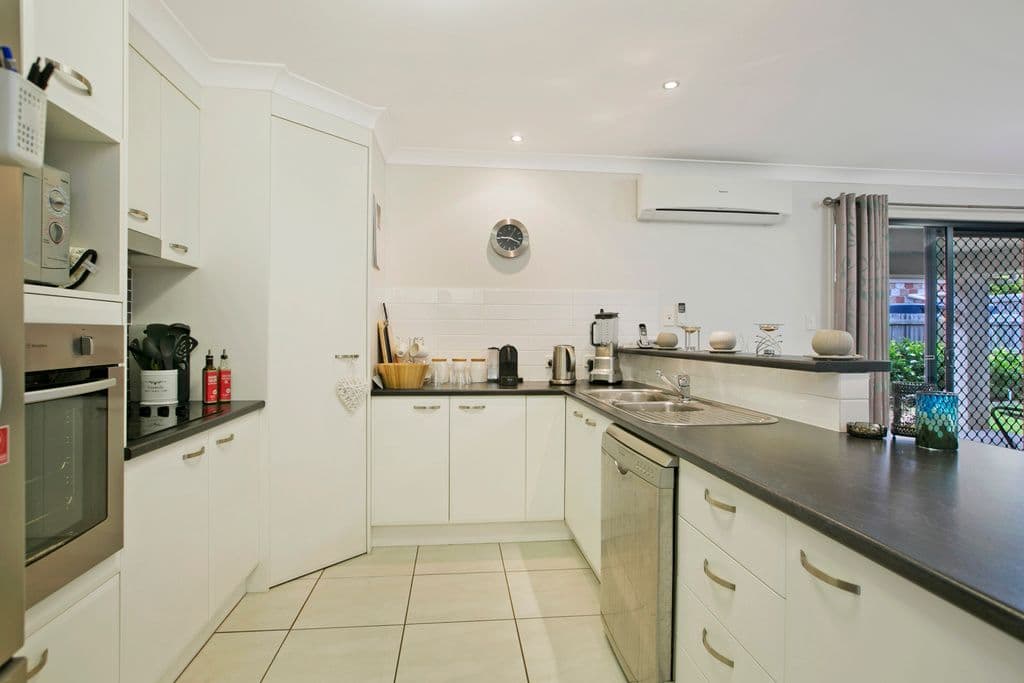 20 Pentecost Place, Redland Bay QLD 4165, Redland Bay - Thumbnail 3