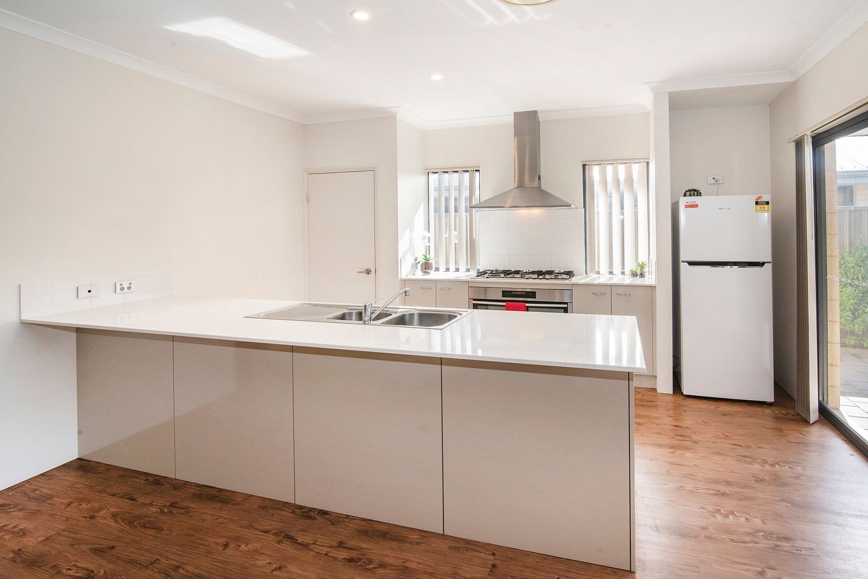 22 Dalemoor Way, West Busselton WA 6280, West Busselton - Thumbnail 5