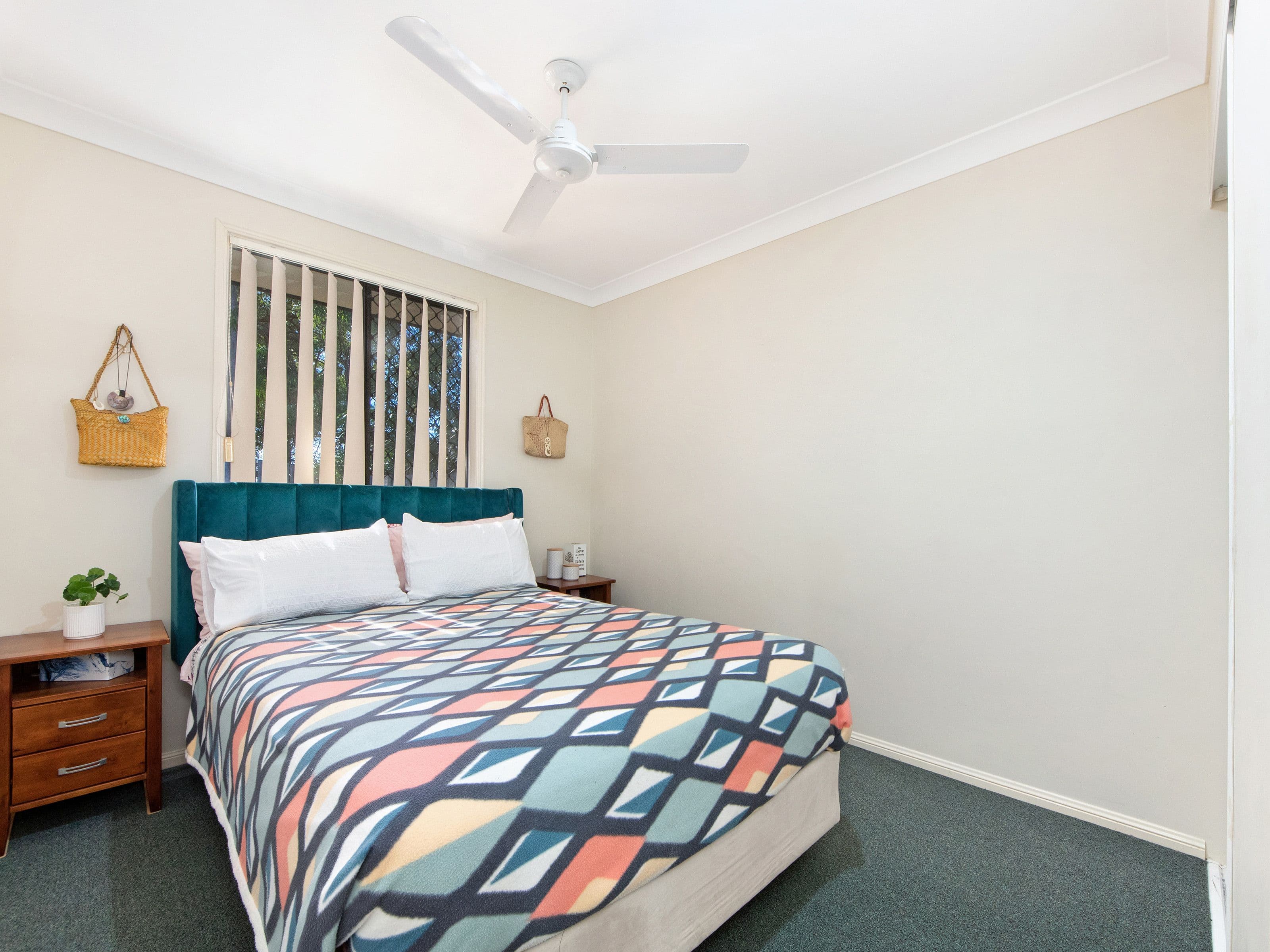20 Brown Street, Labrador QLD 4215, Labrador - Thumbnail 8