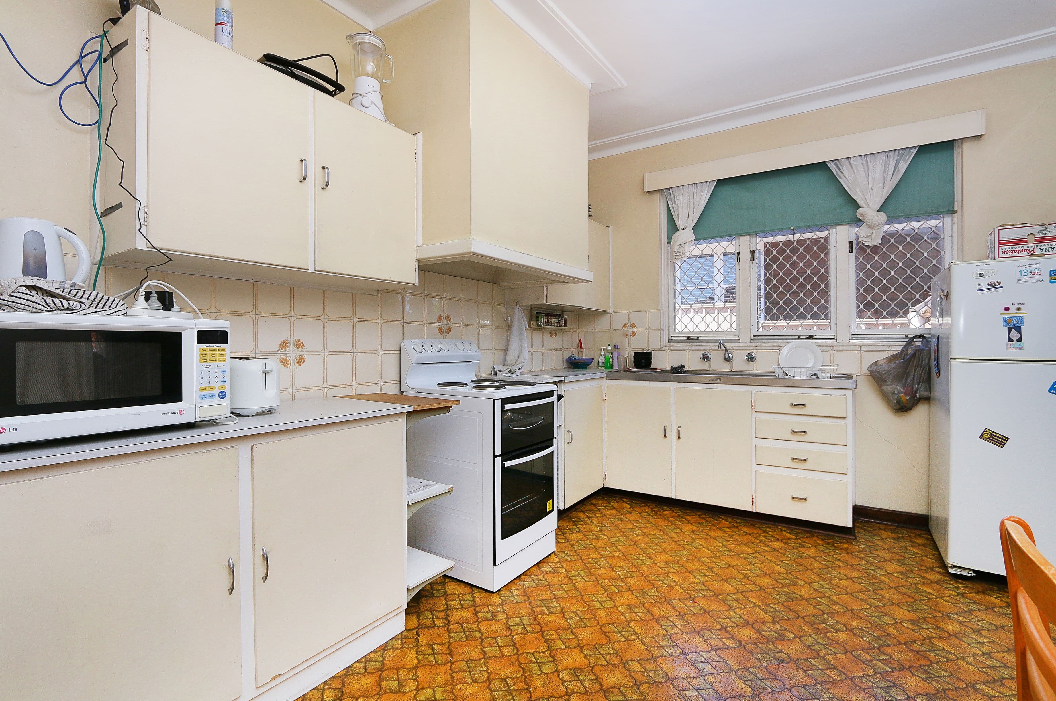 98 Arkwell Street, Willagee WA 6156, Willagee - Thumbnail 8