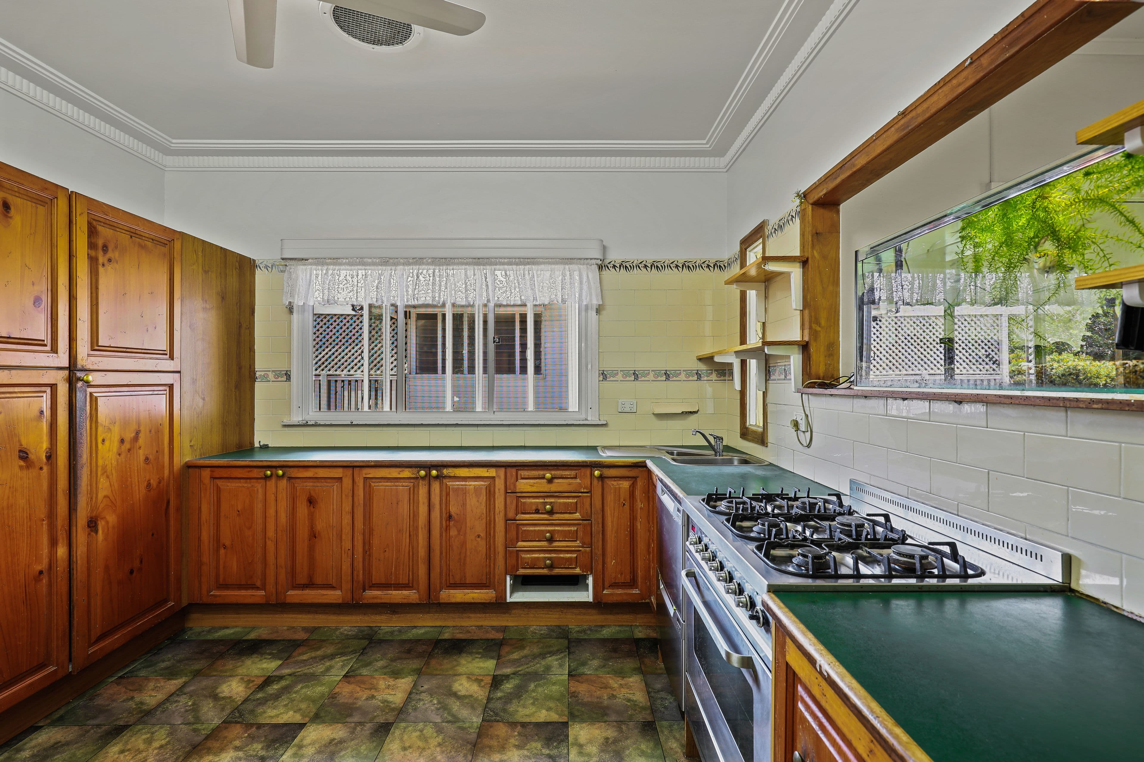 244 Queens Parade, Brighton QLD 4017, Brighton - Thumbnail 8
