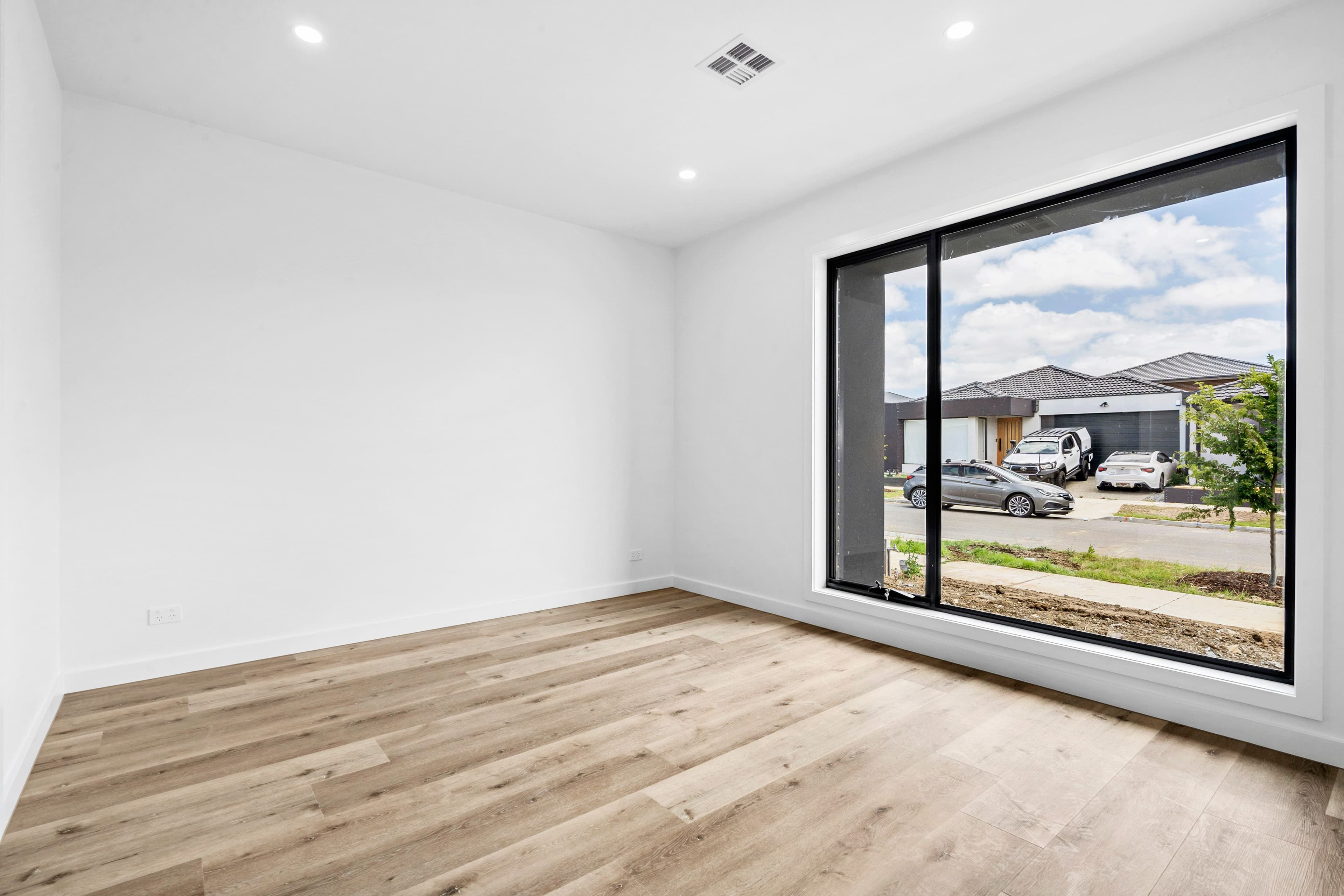 4 Wyuna Way, Mickleham VIC 3064, Mickleham - Thumbnail 4
