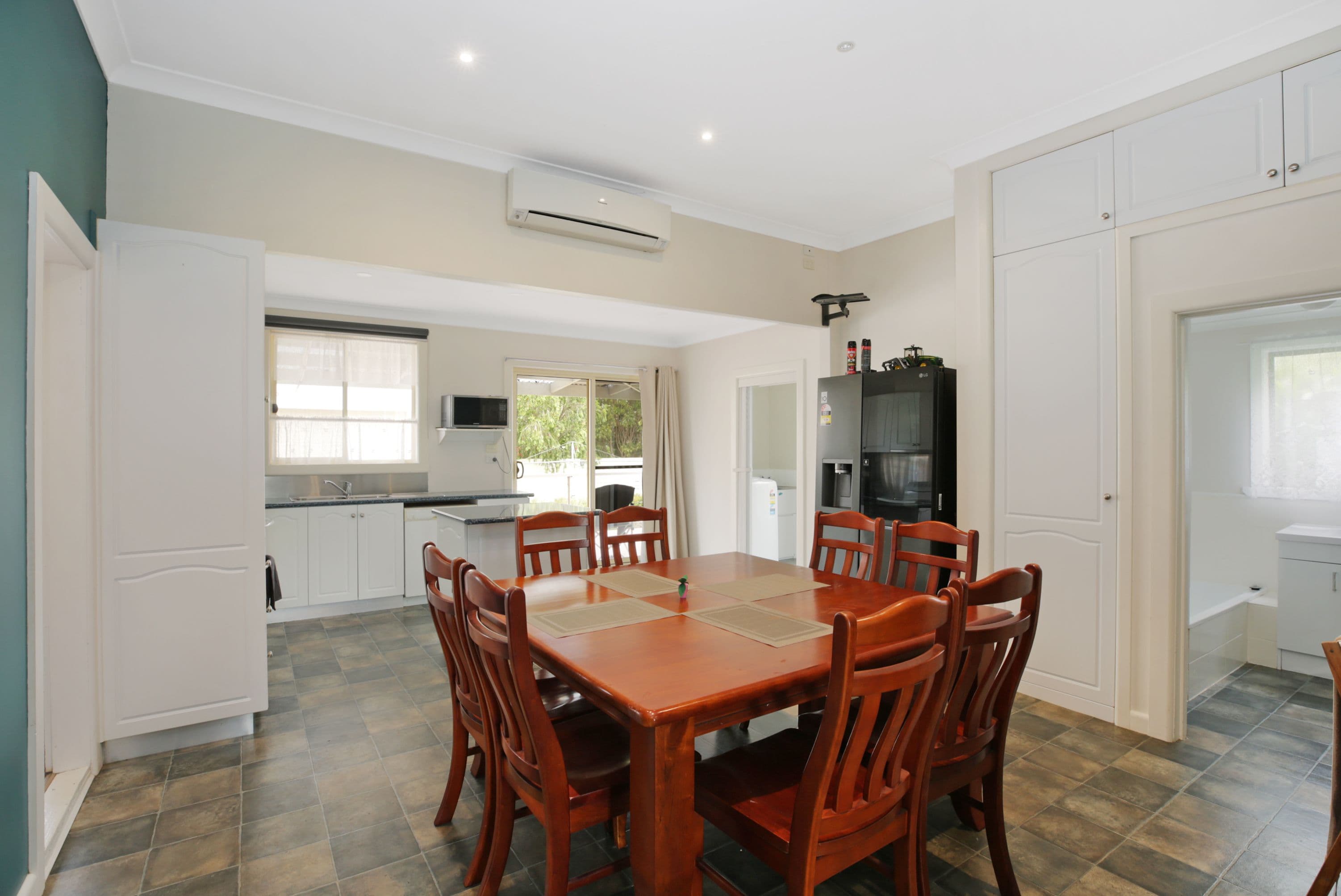 20 Lawrence Street, Camperdown VIC 3260, Camperdown - Thumbnail 4