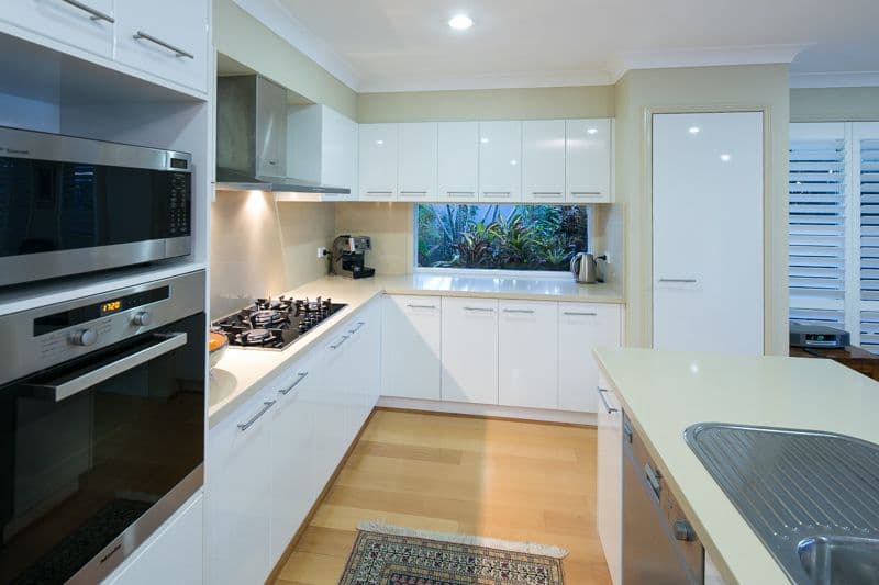 61 Compass Drive, BIGGERA WATERS QLD 4216, Biggera Waters - Thumbnail 4