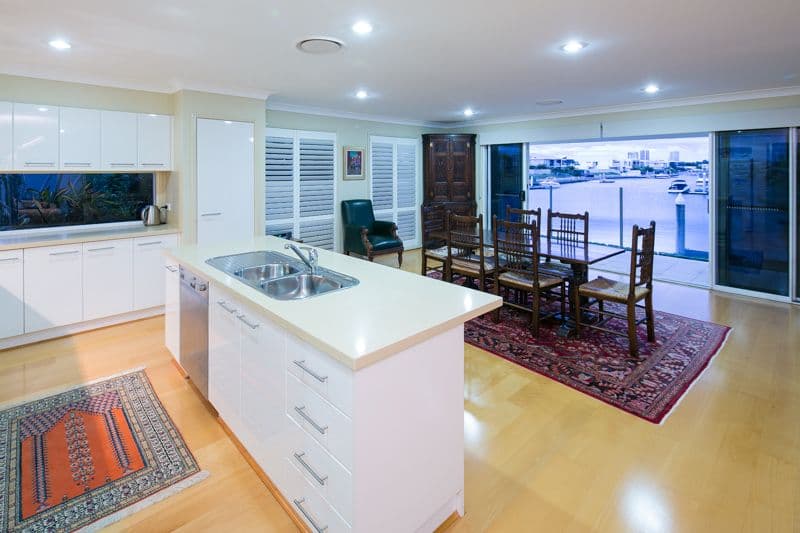 61 Compass Drive, BIGGERA WATERS QLD 4216, Biggera Waters - Thumbnail 6