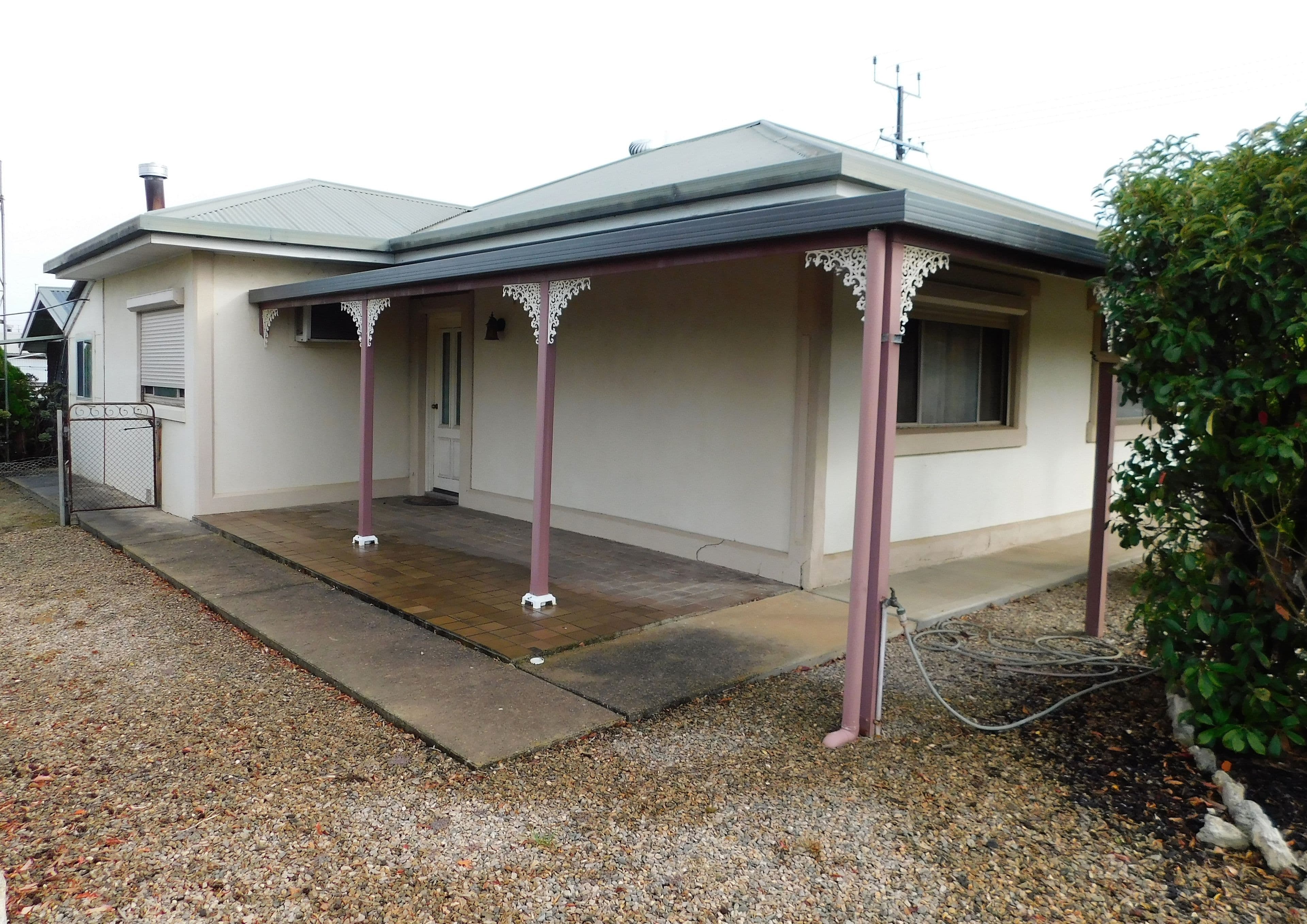 37 Salom Street, Bordertown SA 5268, Bordertown - Thumbnail 2