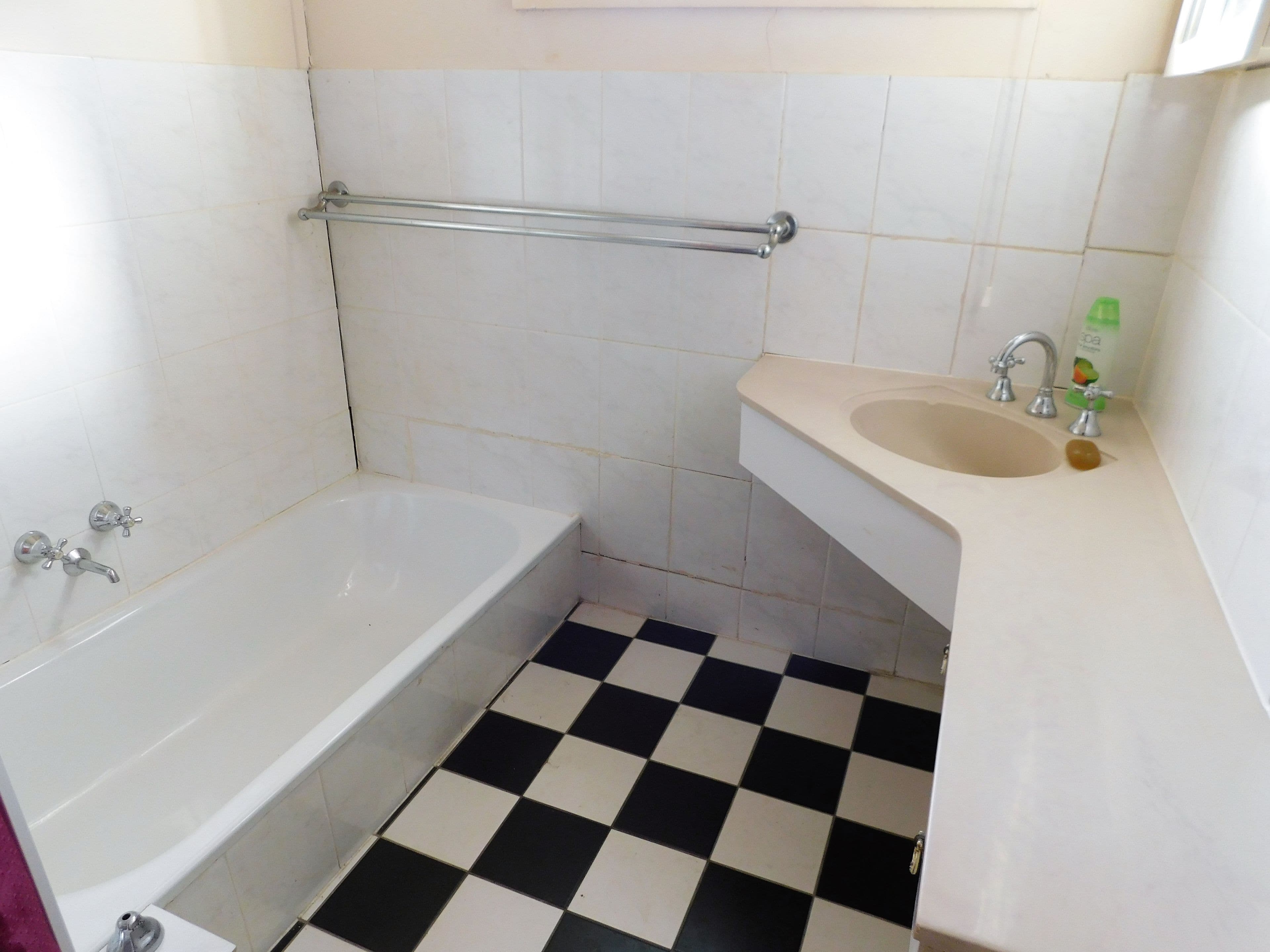 37 Salom Street, Bordertown SA 5268, Bordertown - Thumbnail 5