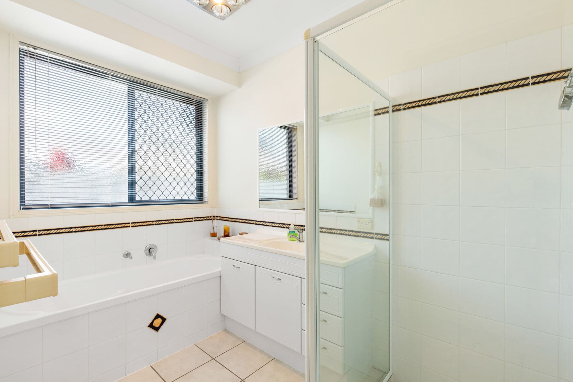 28 Investigator Place, Pelican Waters QLD 4551, Pelican Waters - Thumbnail 7