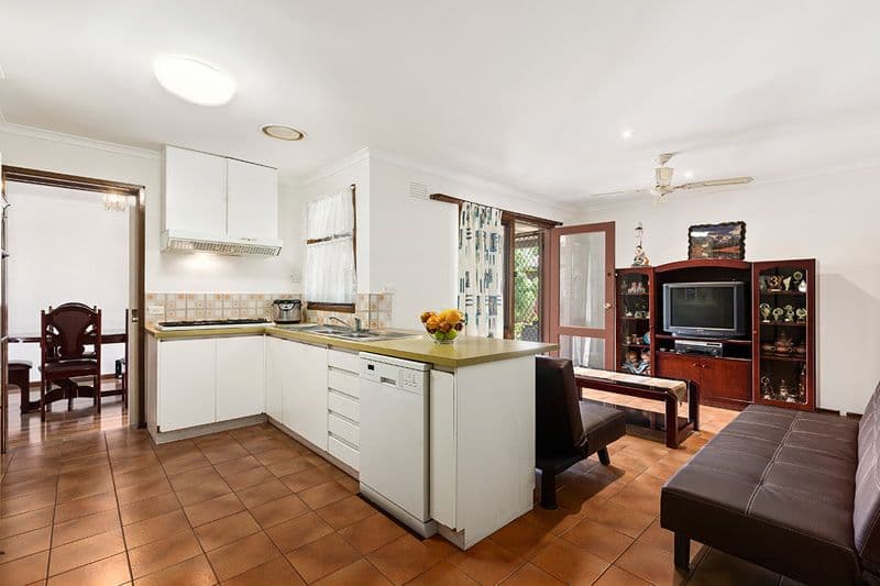 1 Carbine Avenue, Clarinda VIC 3169, Clarinda - Thumbnail 3