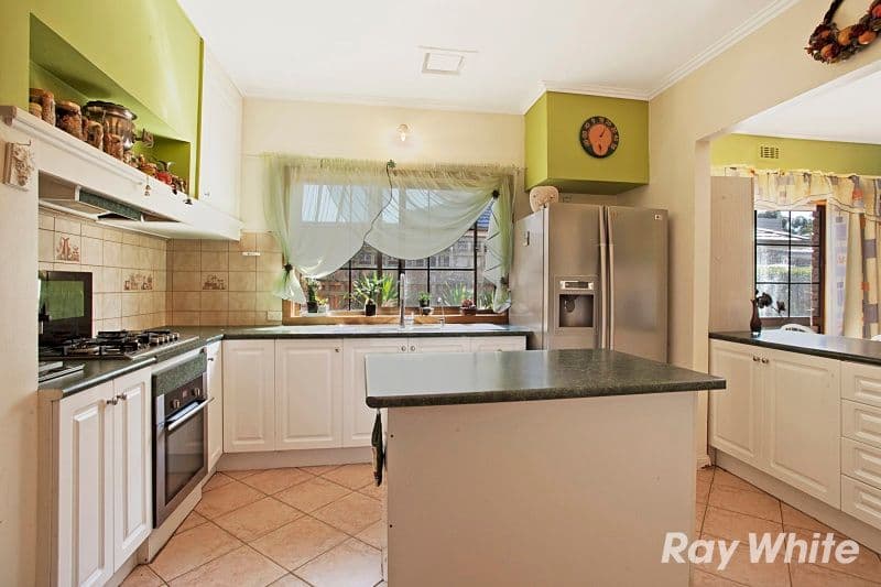 10 Grandview Avenue, Dandenong VIC 3175, Dandenong - Thumbnail 4