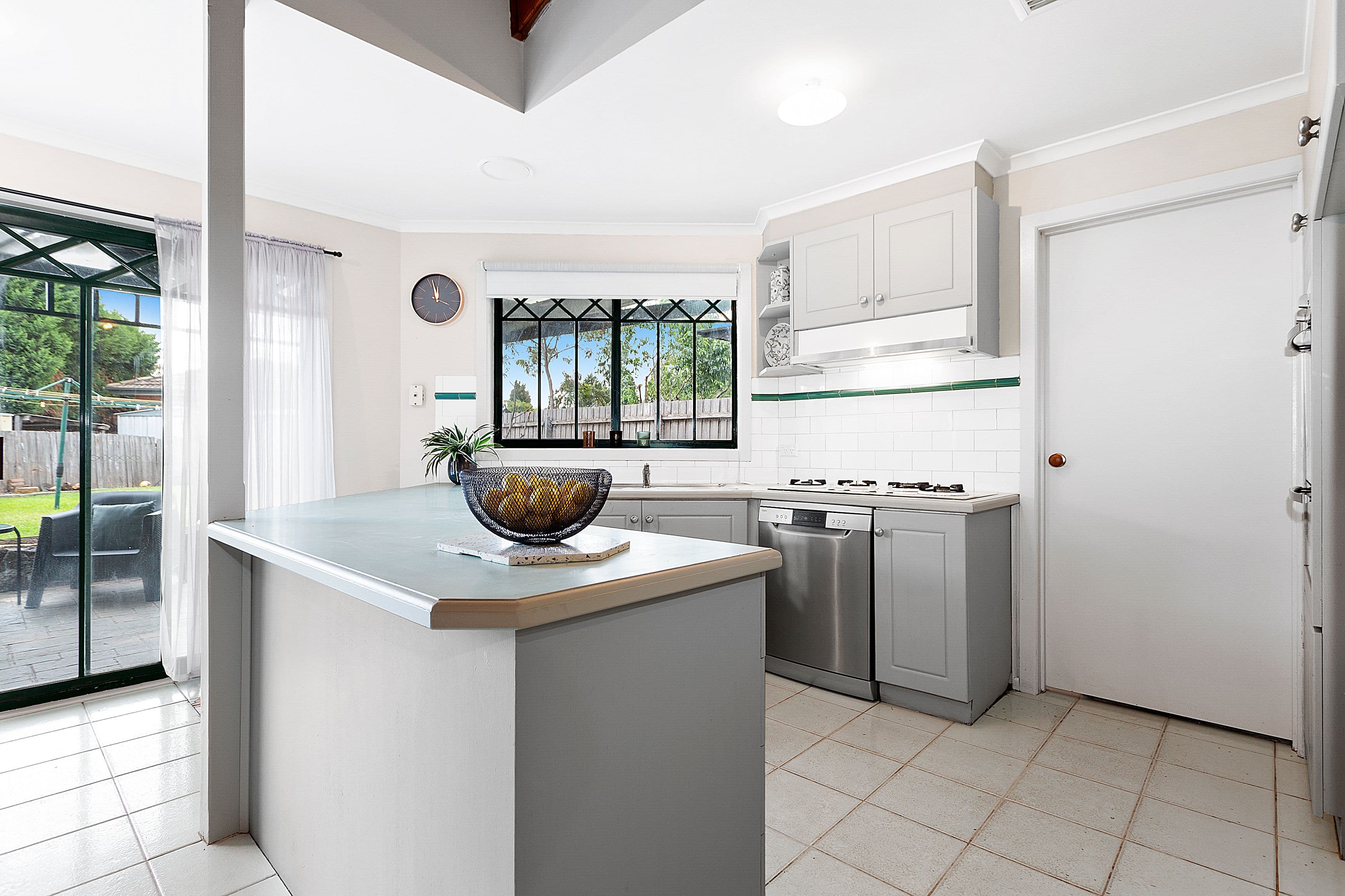 45 Carbon Crescent, Mill Park VIC 3082, Mill Park - Thumbnail 4