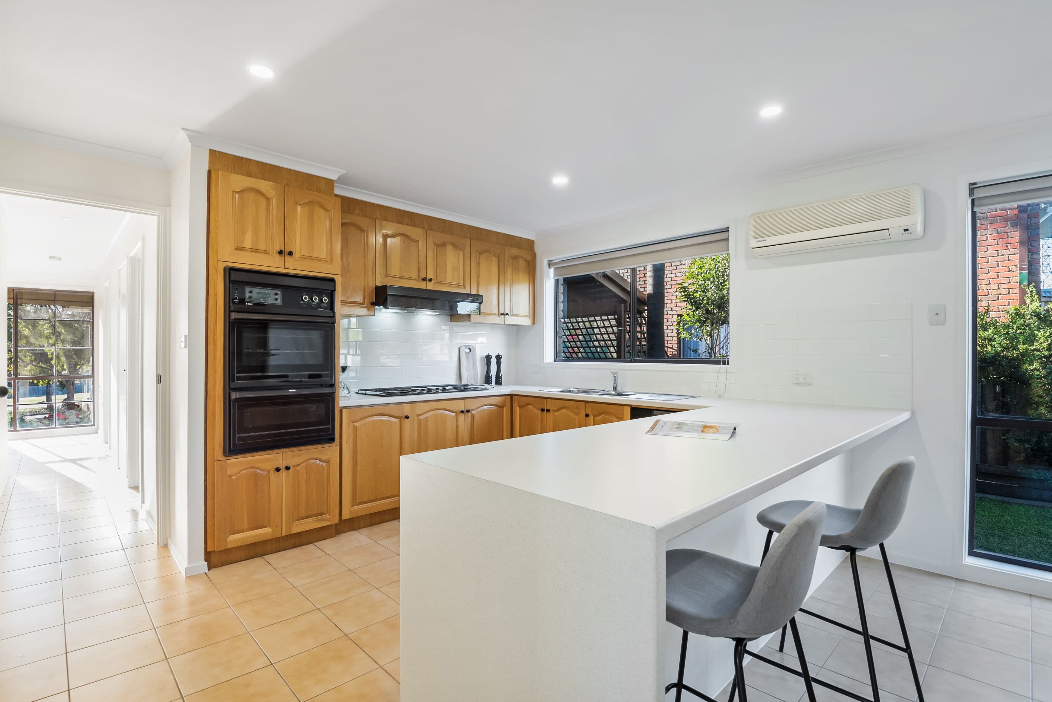 20 Morang Drive, Mill Park VIC 3082, Mill Park - Thumbnail 2