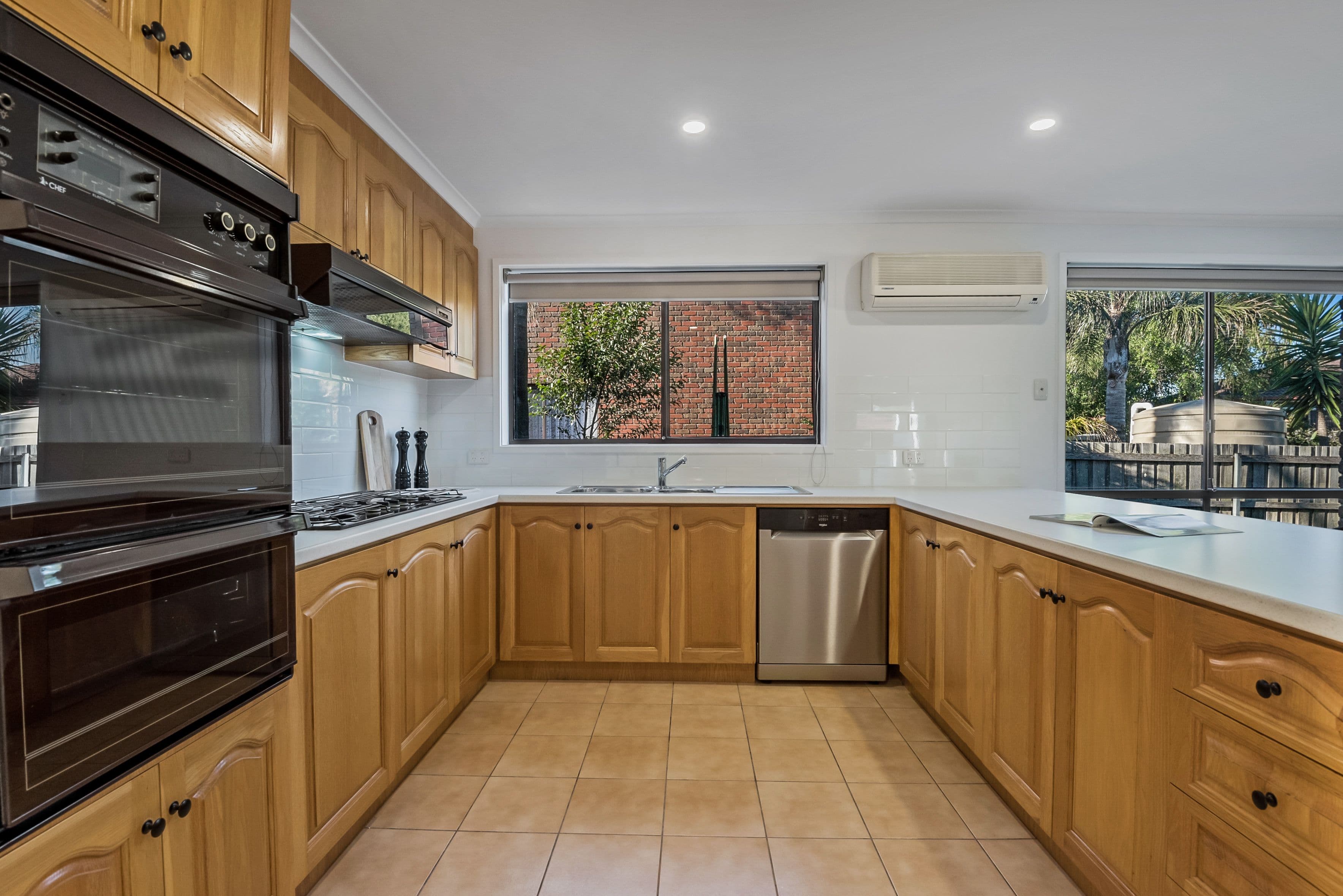 20 Morang Drive, Mill Park VIC 3082, Mill Park - Thumbnail 3