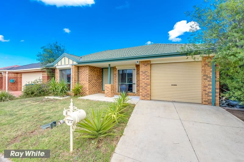 8 Laurel Avenue, Tarneit VIC 3029, Tarneit - Thumbnail 3
