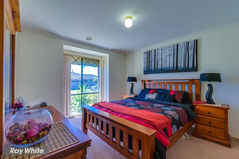 8 Laurel Avenue, Tarneit VIC 3029, Tarneit - Thumbnail 5