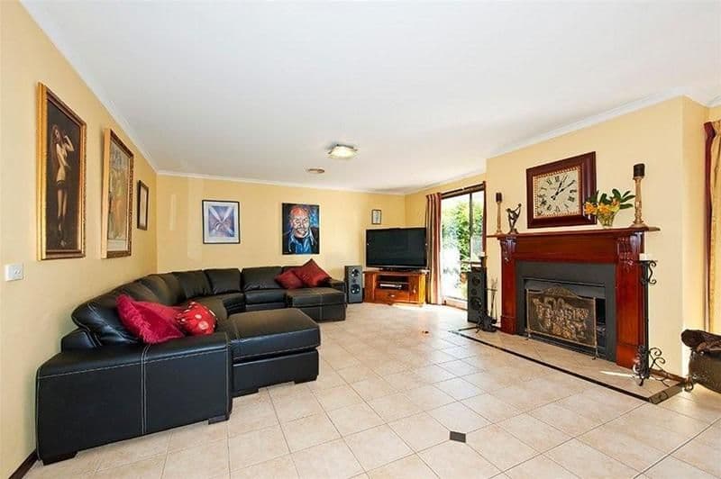 5 Layton Place, MILL PARK VIC 3082, Mill Park - Thumbnail 2