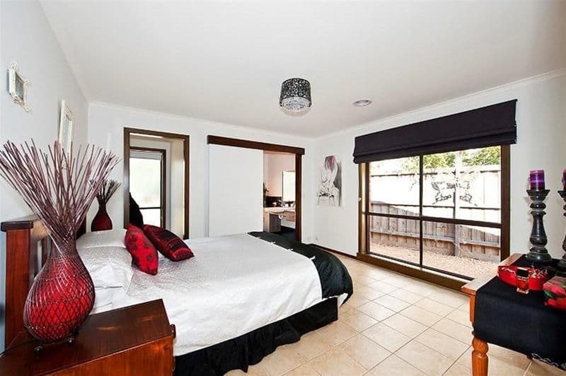 5 Layton Place, MILL PARK VIC 3082, Mill Park - Thumbnail 4