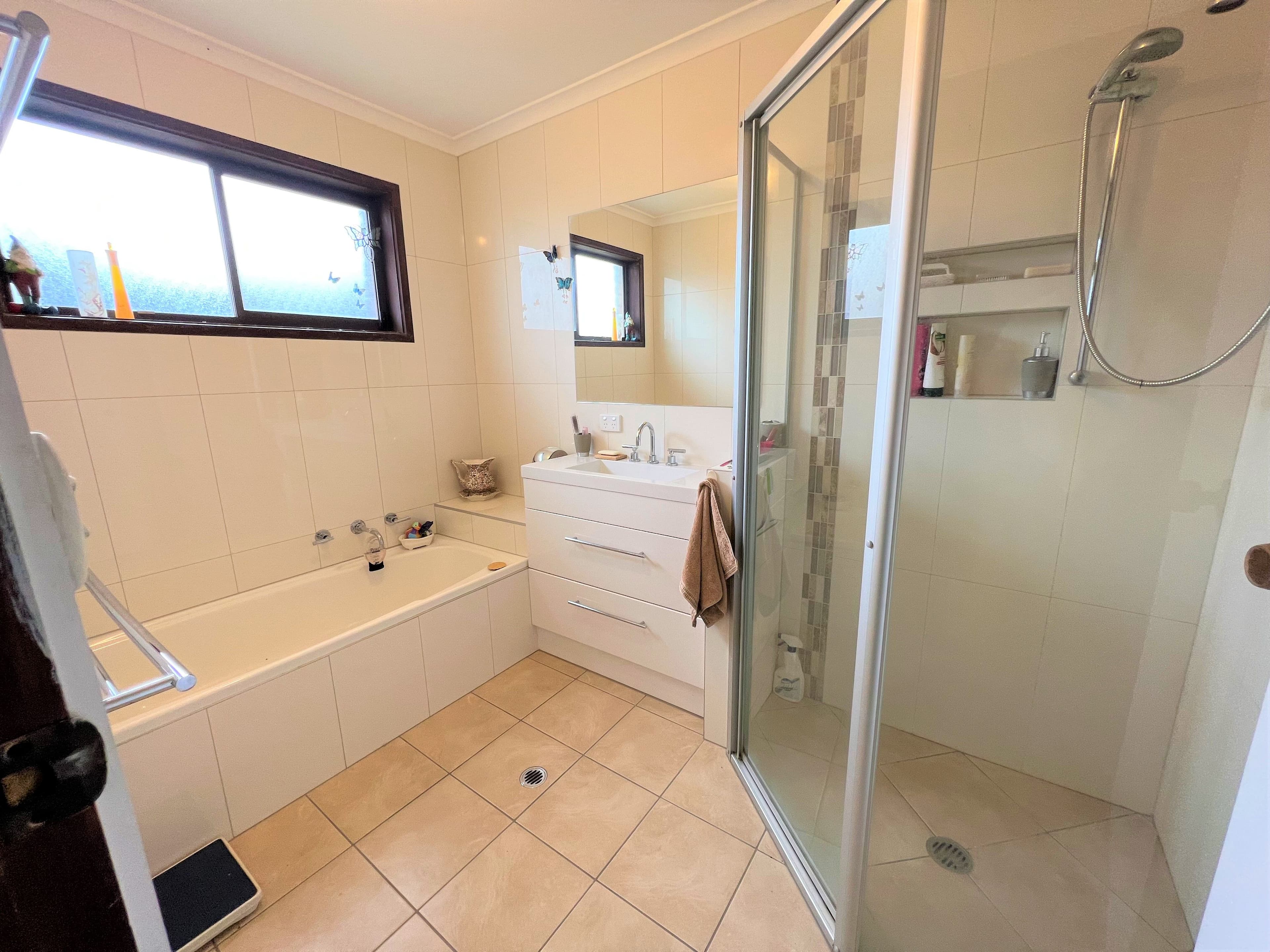 5 Carol Court, Deniliquin NSW 2710, Deniliquin - Thumbnail 3
