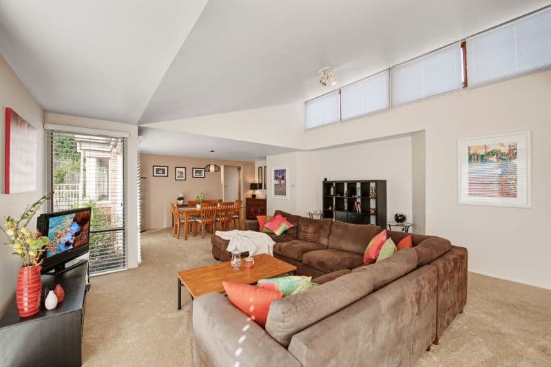 54 Fallon Drive, Dural - Thumbnail 4