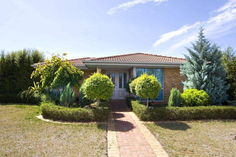 30 Kathleen Crescent, HOPPERS CROSSING VIC 3029, Hoppers Crossing - Image 1
