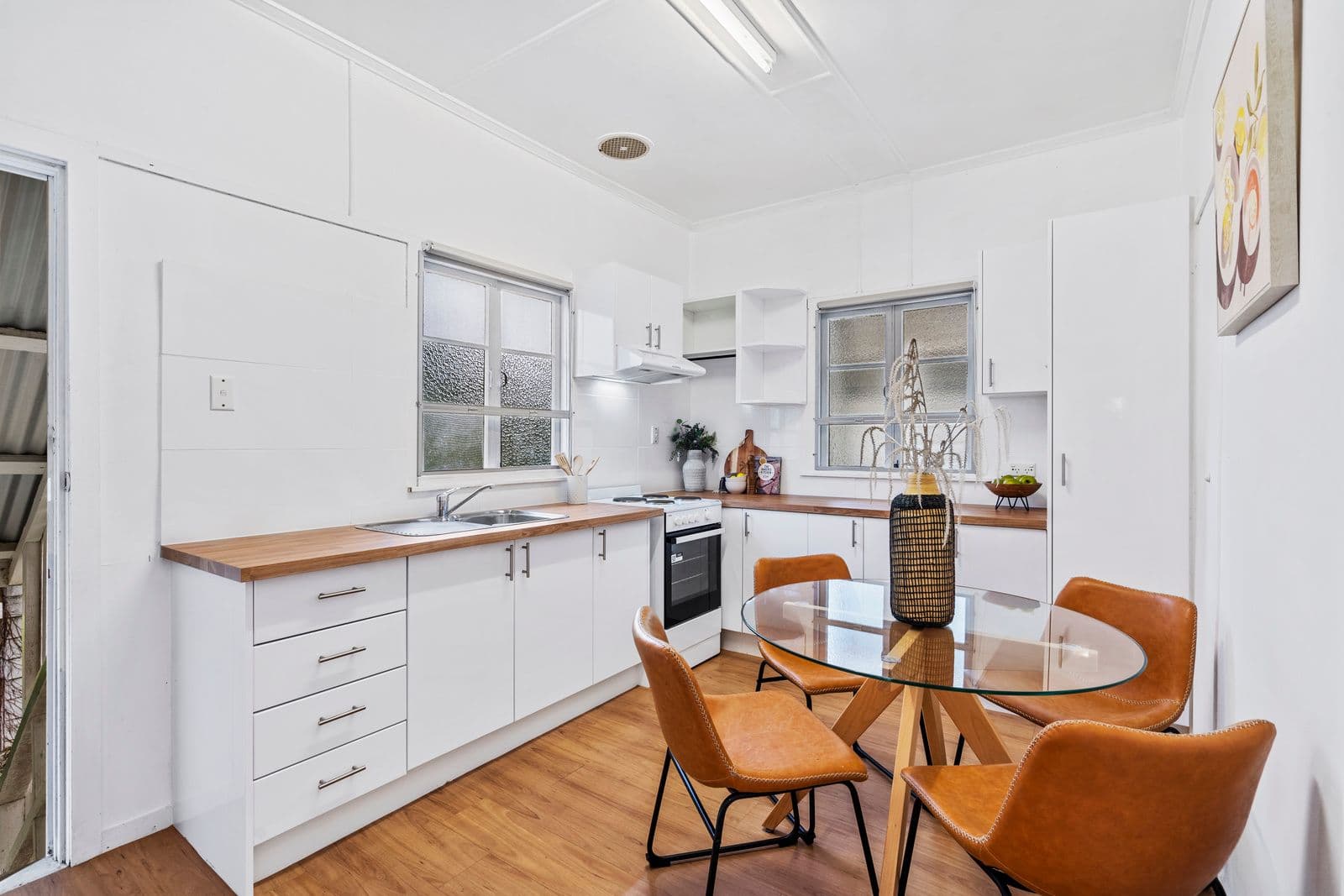126 Ashby Street, Fairfield QLD 4103, Fairfield - Thumbnail 6