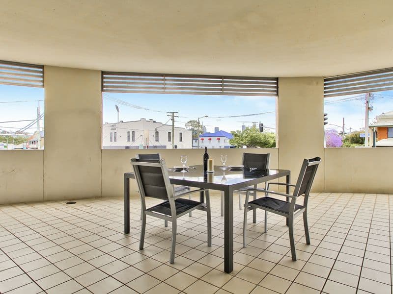 915 Stanley Street, WOOLLOONGABBA QLD 4102, Woolloongabba - Image 1