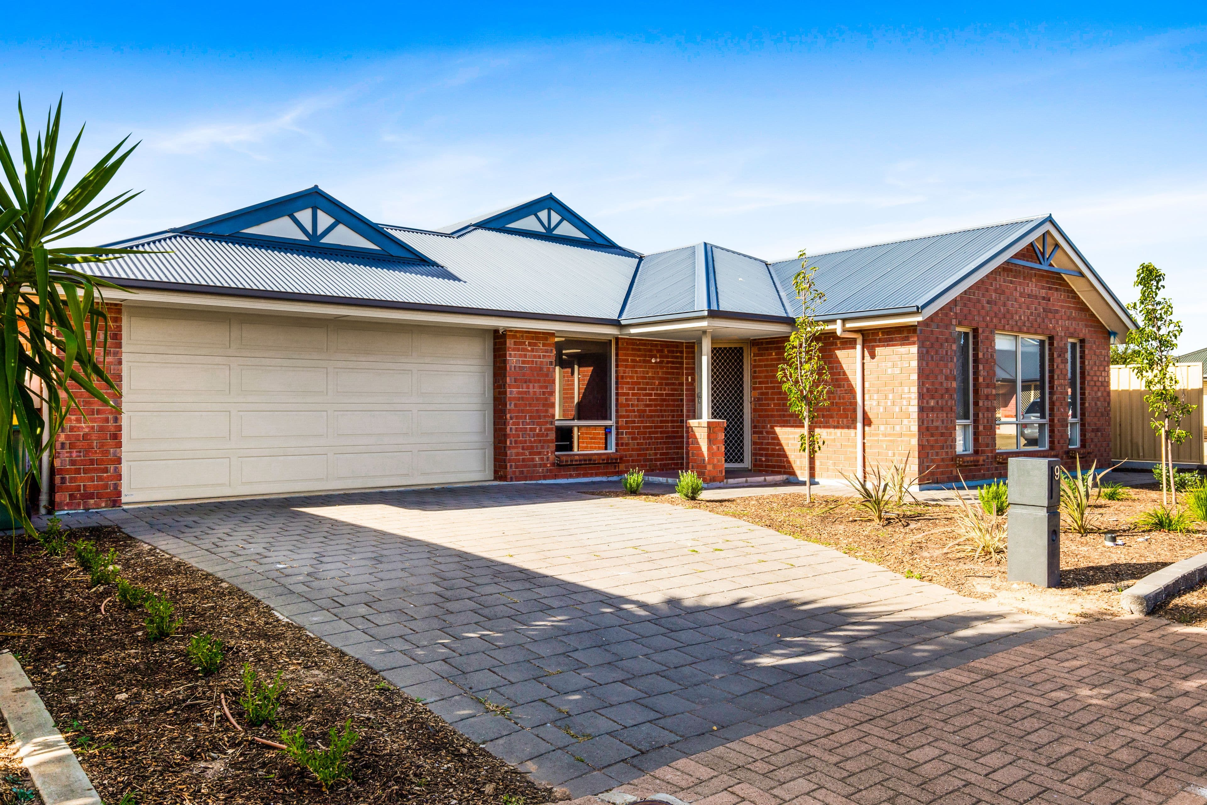 9 Deck Crescent, Seaford Meadows SA 5169, Seaford Meadows - Thumbnail 2