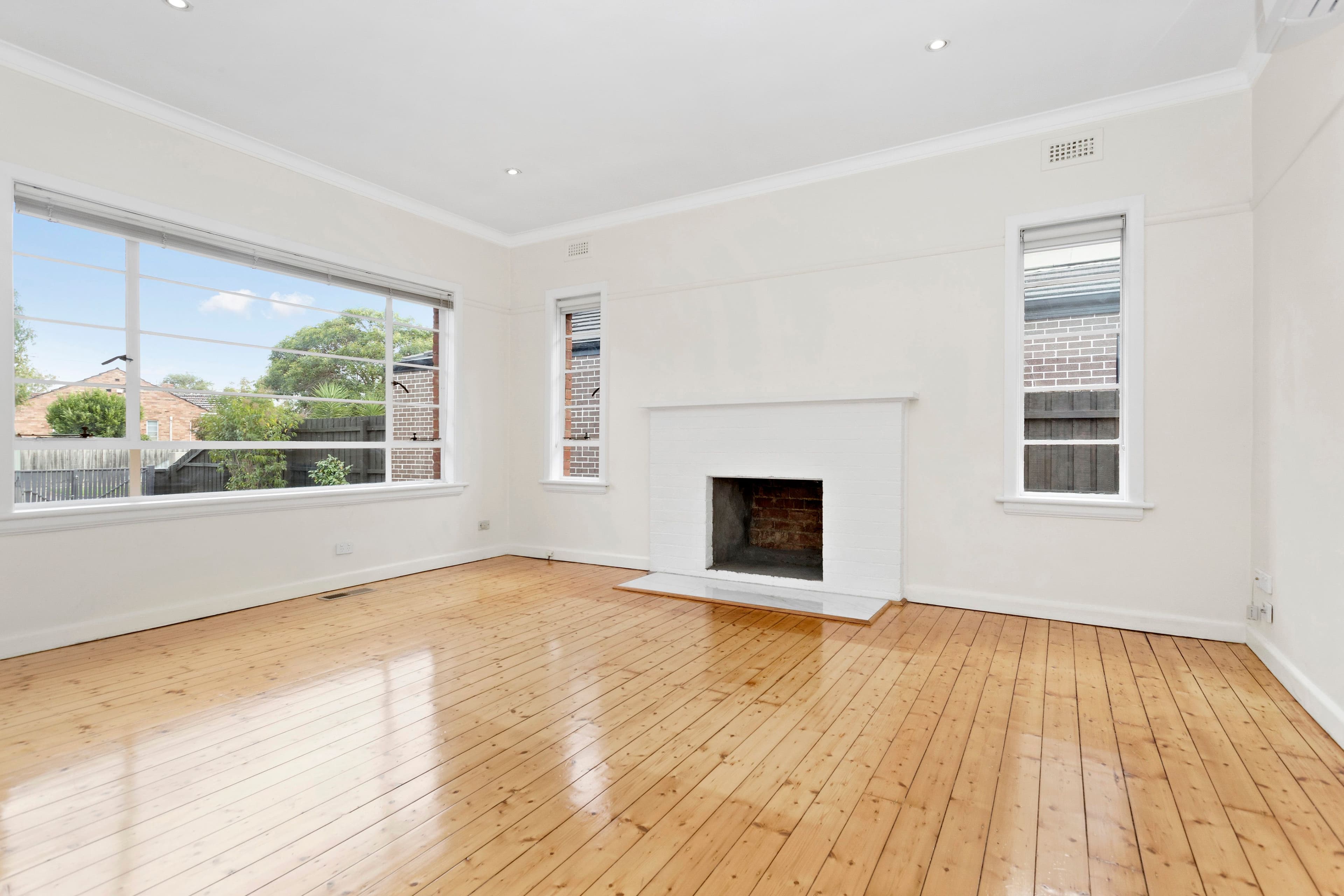 11 Waratah Street, Bentleigh East VIC 3165, Bentleigh East - Thumbnail 2