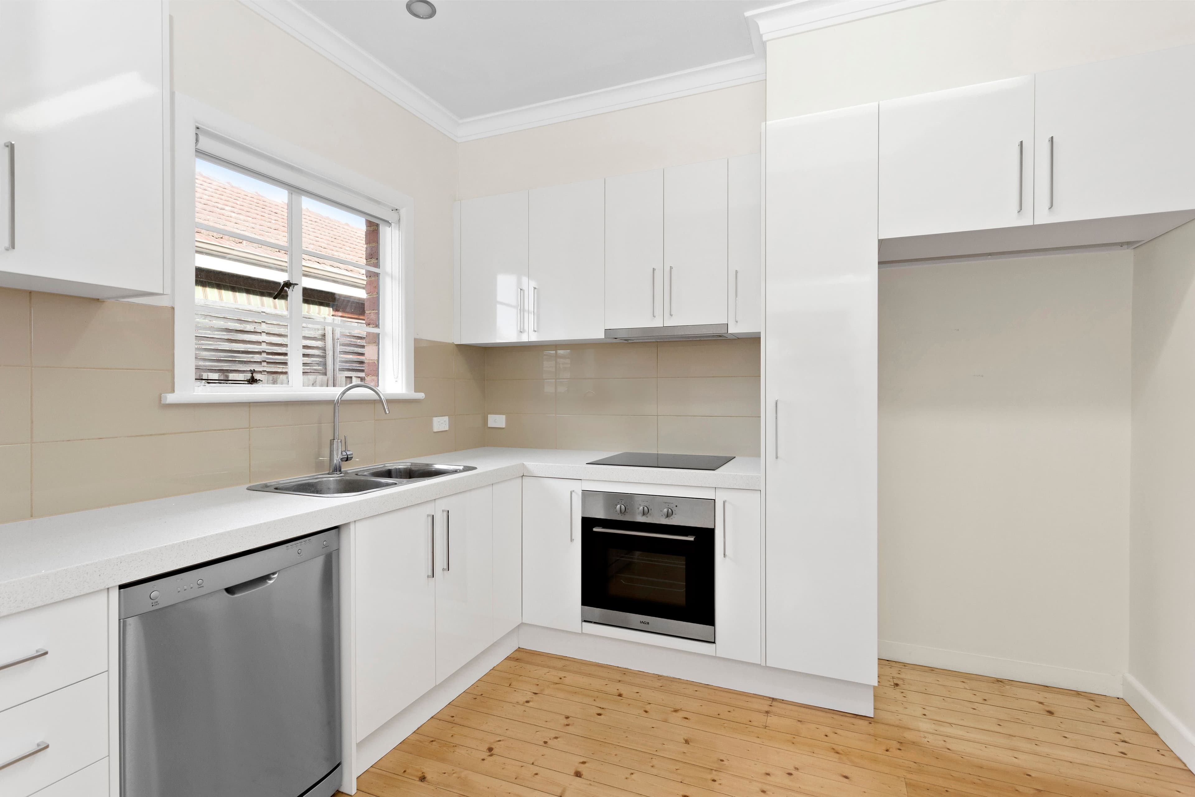 11 Waratah Street, Bentleigh East VIC 3165, Bentleigh East - Thumbnail 4