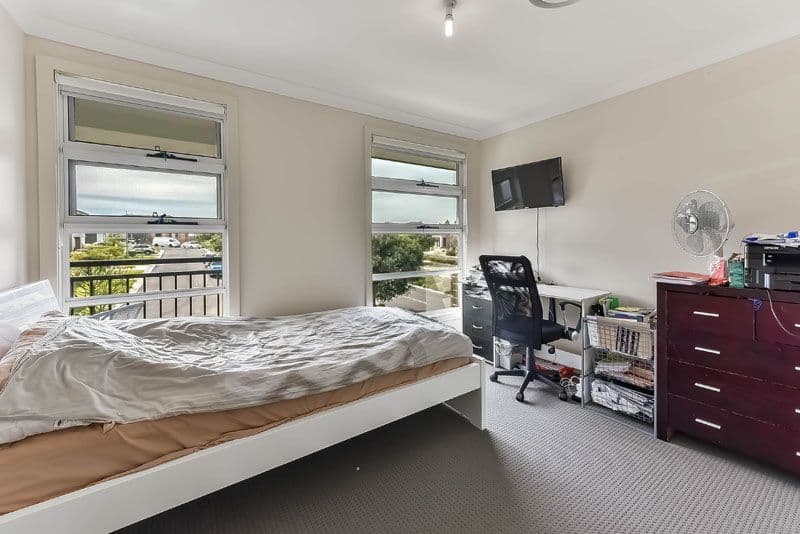 16 Horsley Circuit, Oran Park - Thumbnail 8