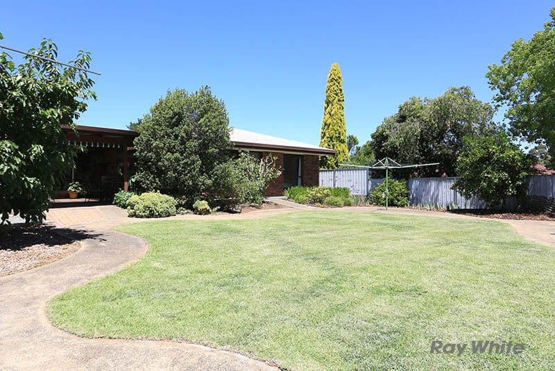7 Sabine Street, Clare SA 5453, Clare - Thumbnail 2