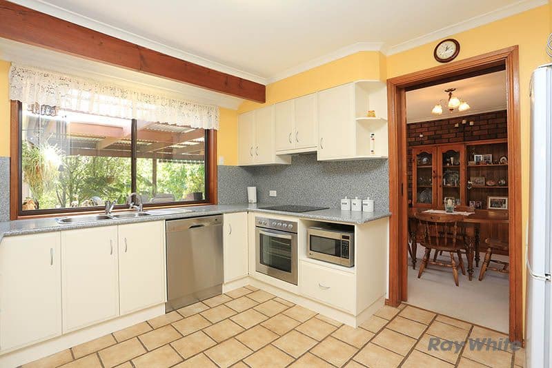 7 Sabine Street, Clare SA 5453, Clare - Thumbnail 6