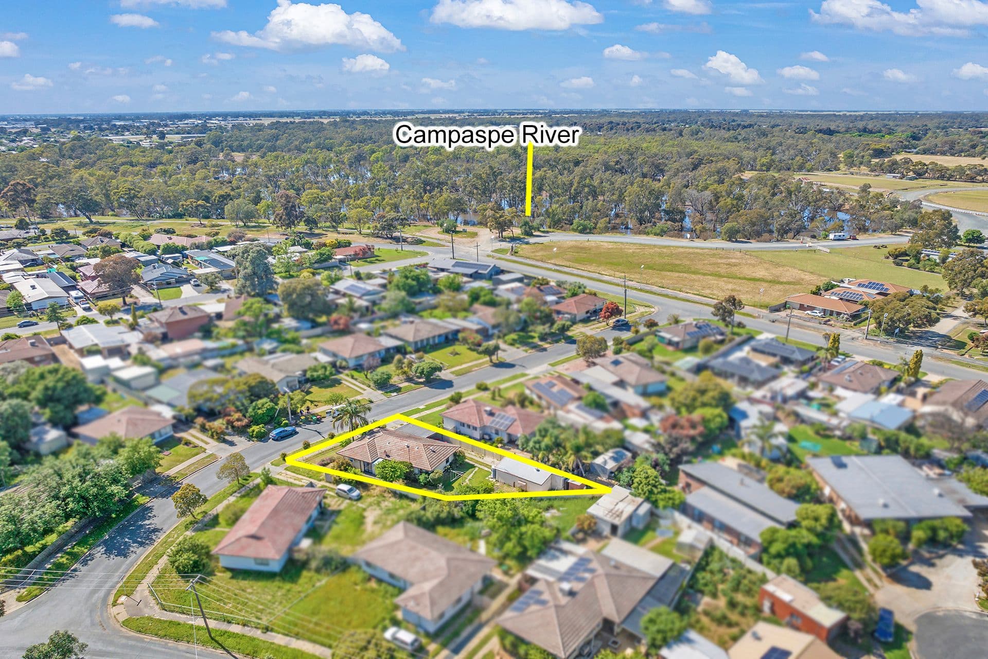 9 Montgomery Street, Echuca VIC 3564, Echuca - Thumbnail 3