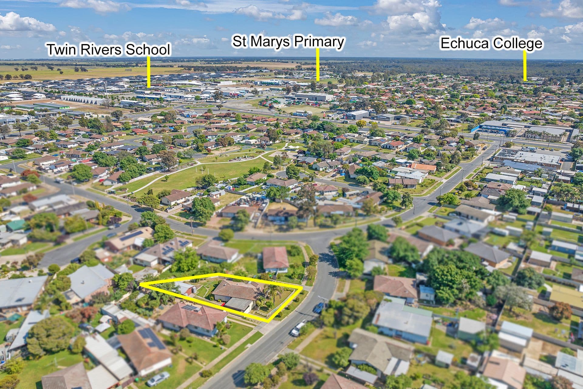 9 Montgomery Street, Echuca VIC 3564, Echuca - Thumbnail 4