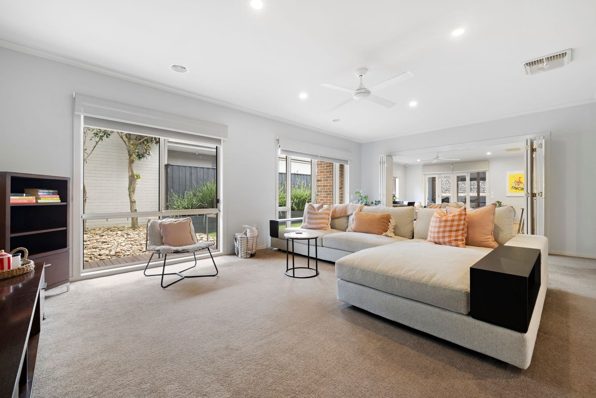 28 Bridgewater Boulevard, Berwick VIC 3806, Berwick - Thumbnail 3