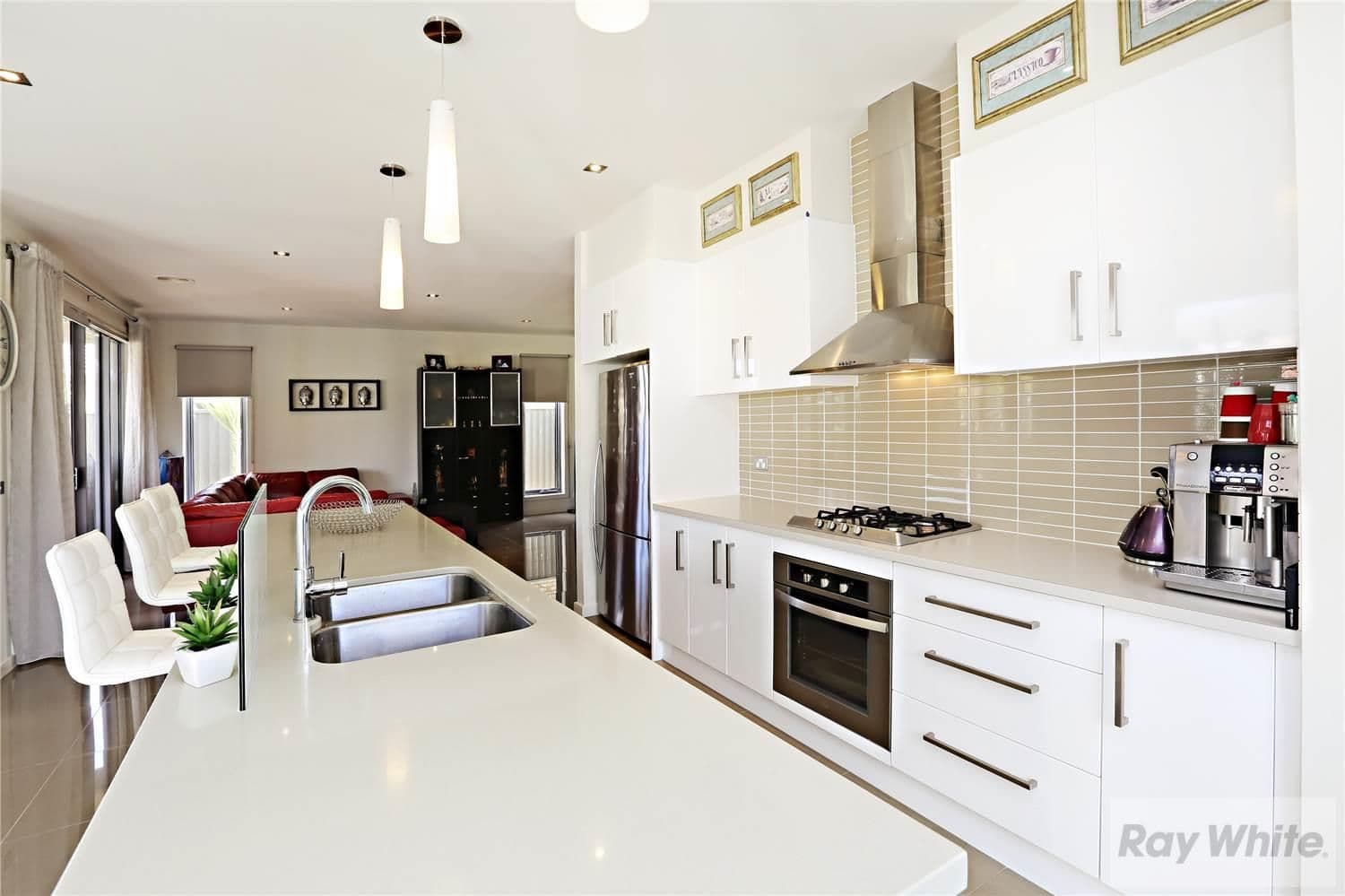 114 Eastlakes Boulevard, Lara VIC 3212, Lara - Thumbnail 4