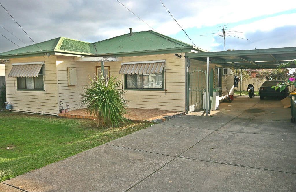5 Cobham Street, ST ALBANS VIC 3021, St Albans - Image 1