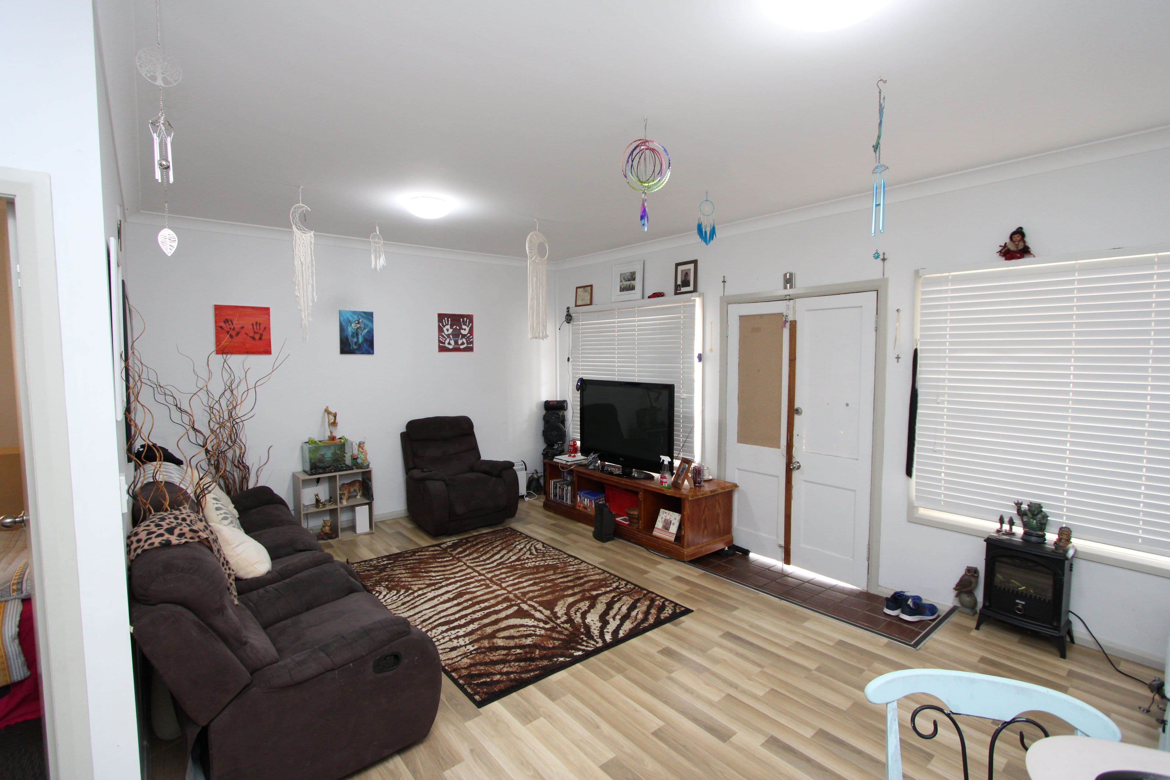 44 Albury Street, Ashford NSW 2361, Ashford - Thumbnail 2