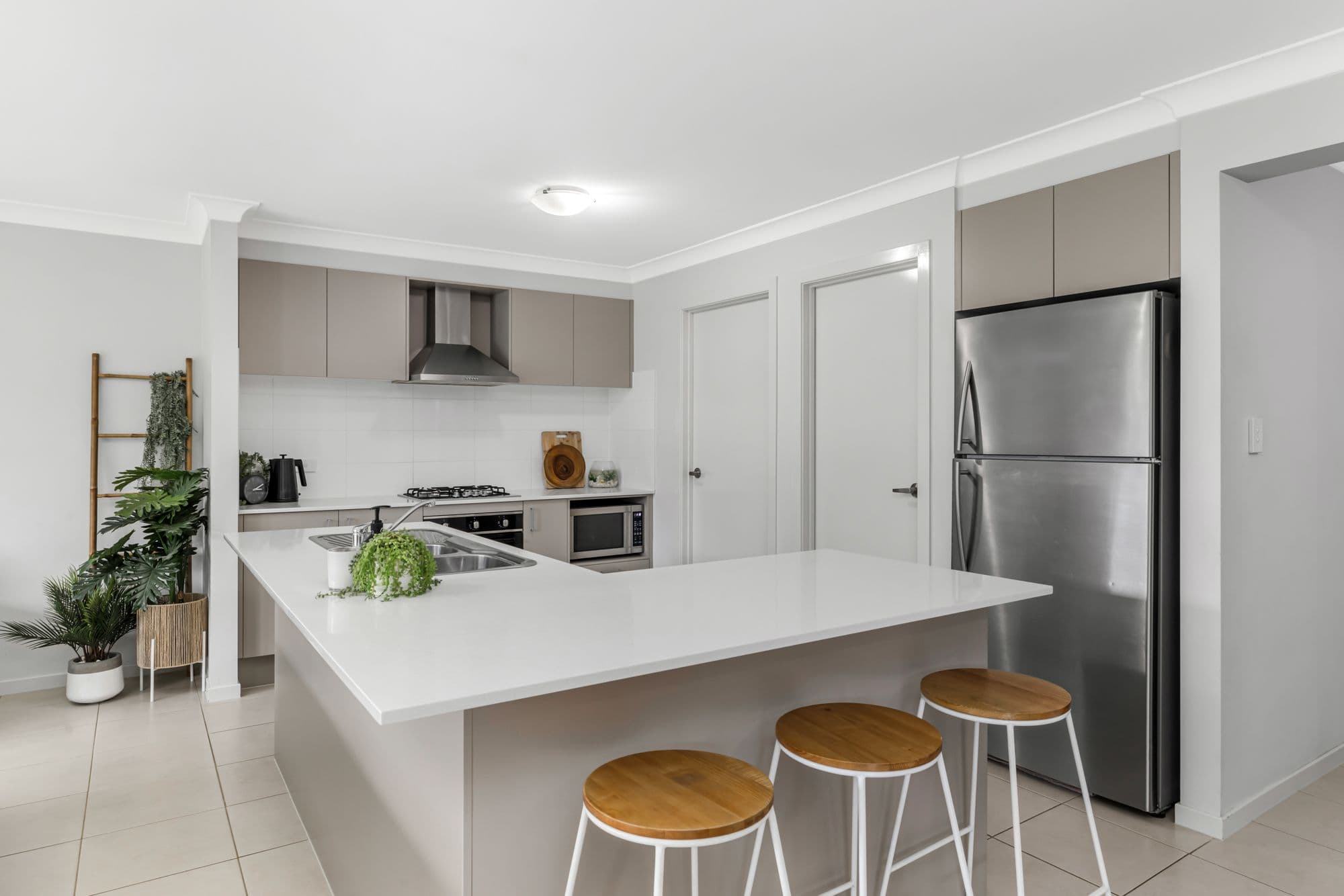 6 Treeview Place, Glenmore Park NSW 2745, Glenmore Park - Thumbnail 2