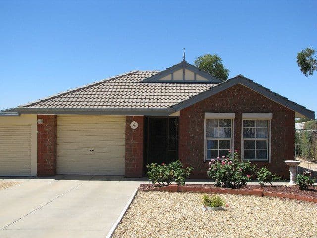 4 Busbridge Court, LOXTON SA 5333, Loxton - Image 1