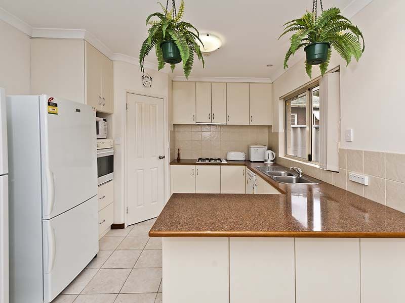 114a Hillsborough Drive, NOLLAMARA WA 6061, Nollamara - Thumbnail 5