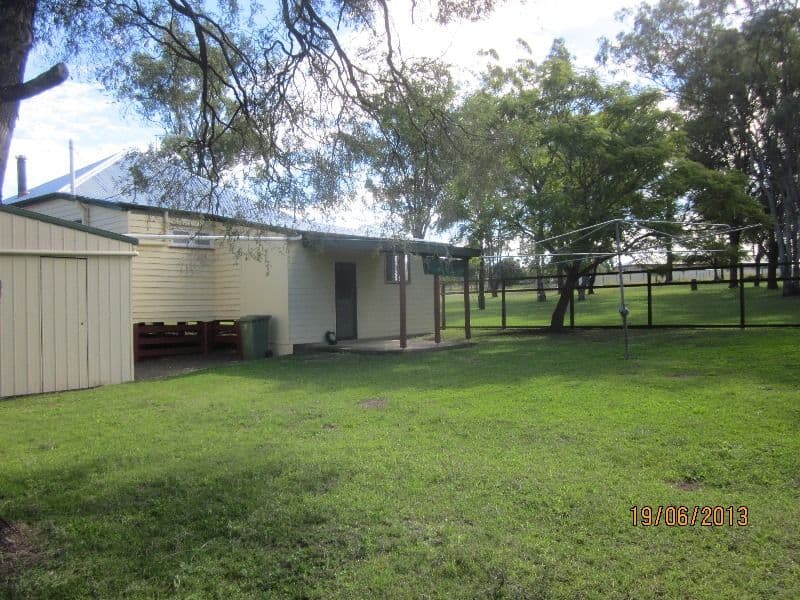 14 George Street, TOOGOOLAWAH QLD 4313, Toogoolawah - Thumbnail 3