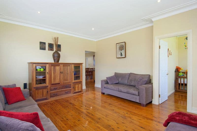 26 Mountain Street, ENGADINE NSW 2233, Engadine - Thumbnail 4