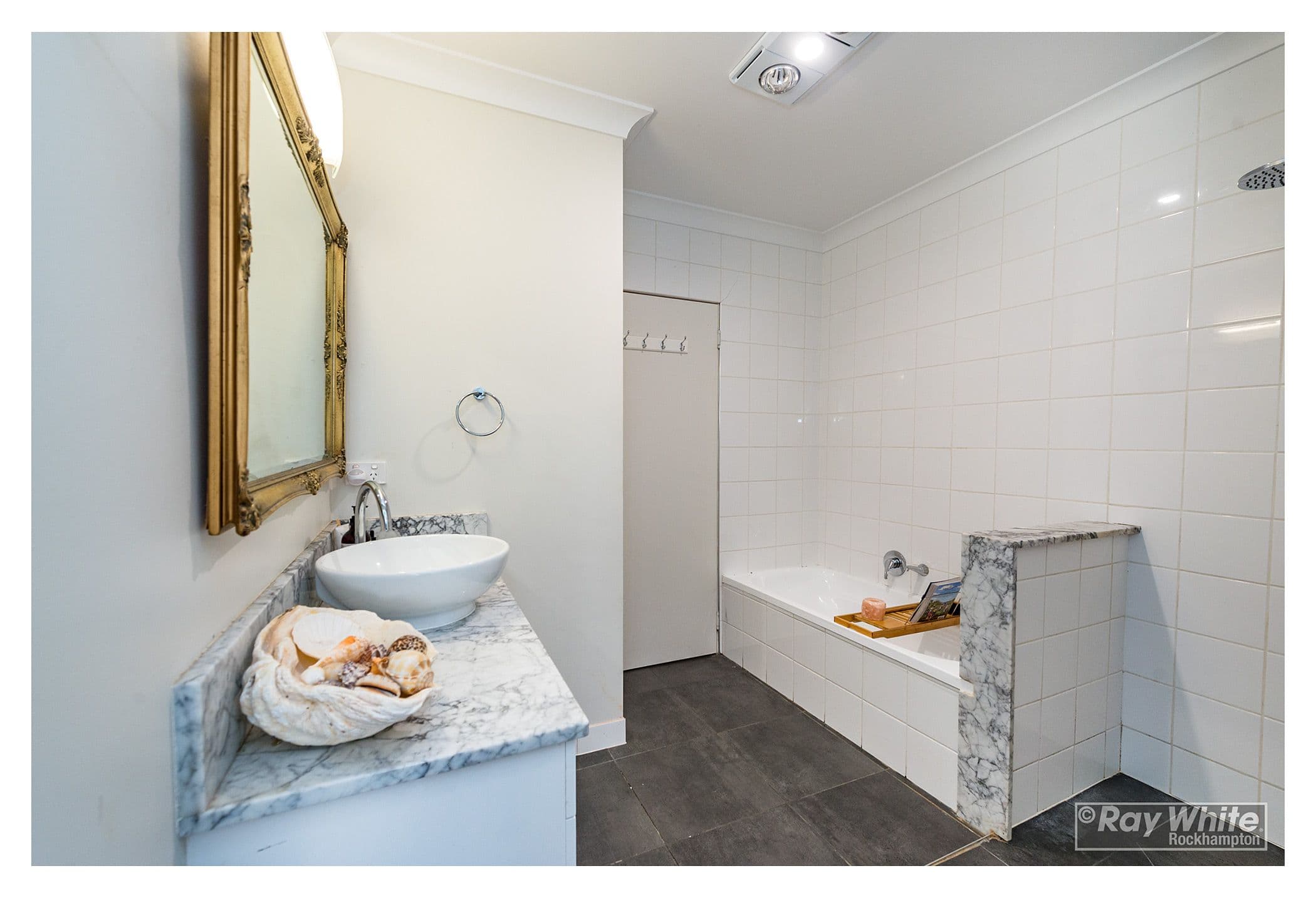 293 Berserker Street, Berserker QLD 4701, Berserker - Thumbnail 4