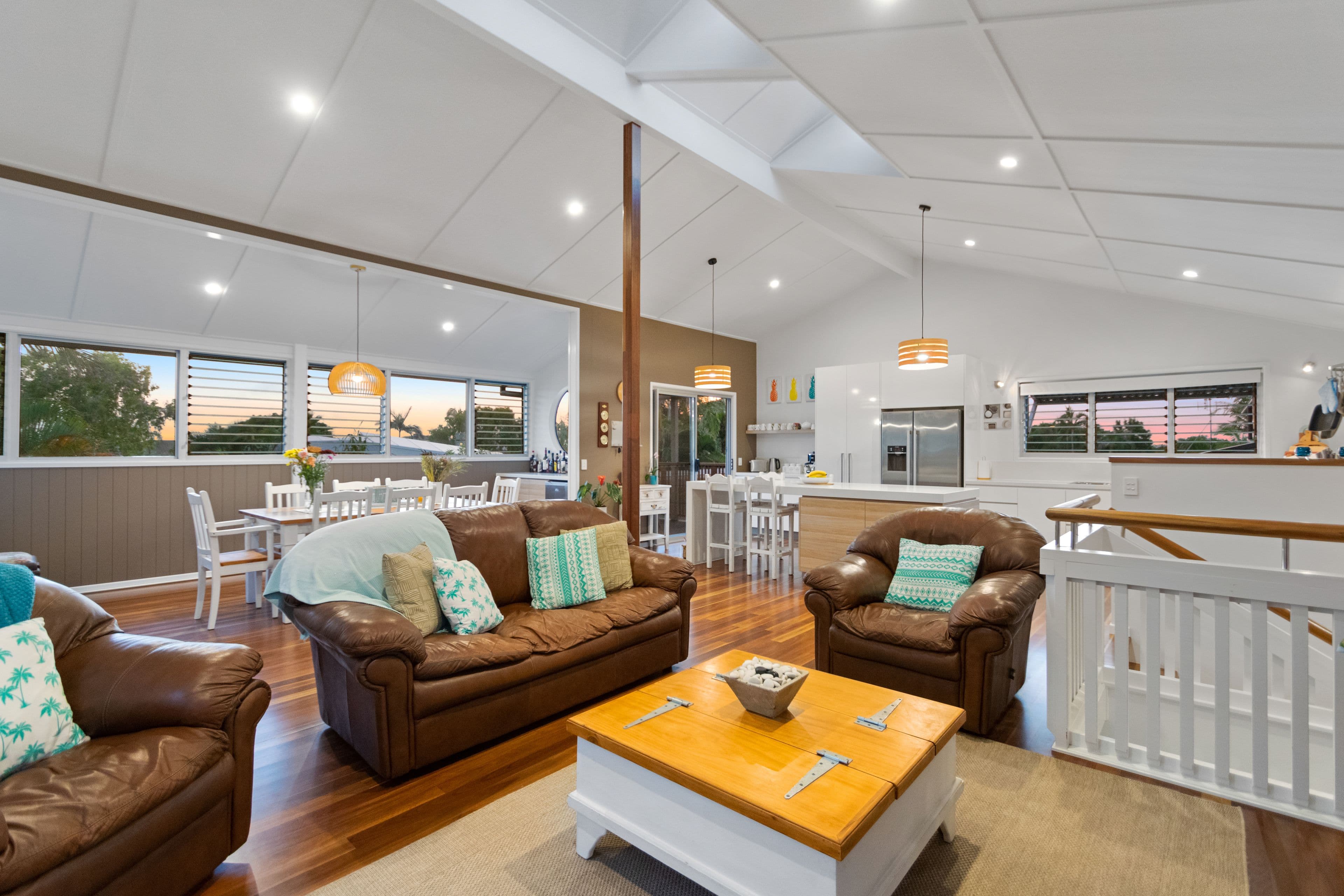 9 Ridgeway Street, Sunrise Beach QLD 4567, Sunrise Beach - Thumbnail 4